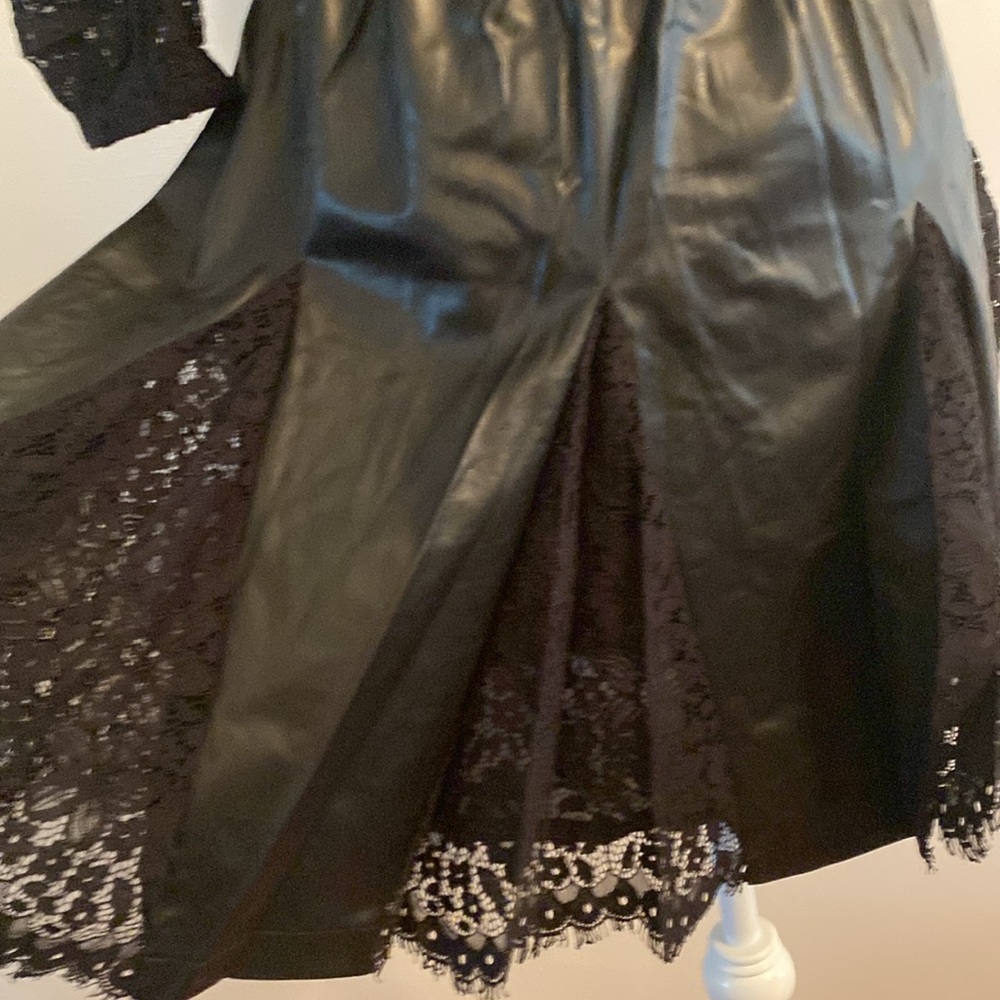 Venus faux leather and lace dresses black Nee in bag - Picture 9 of 10